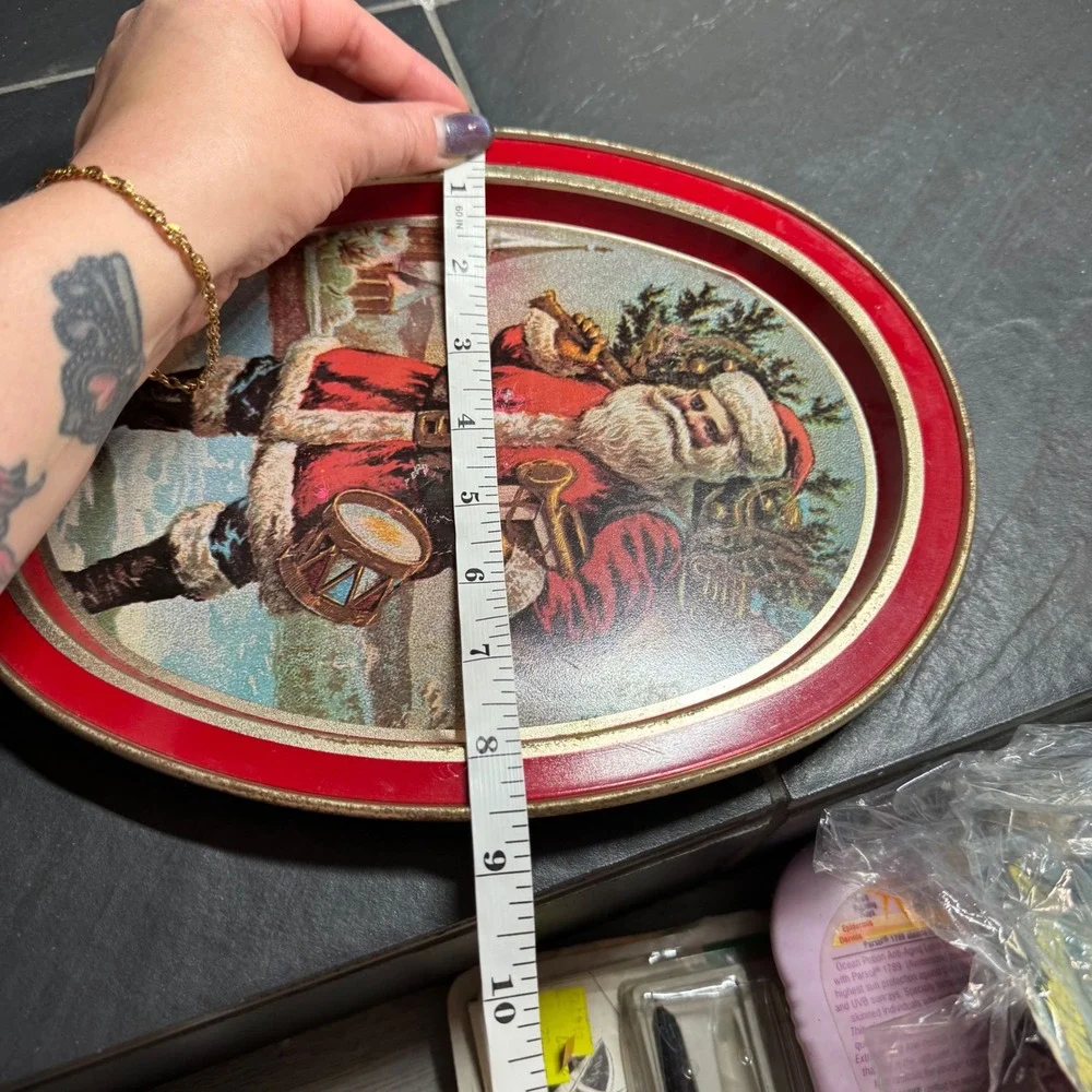 Vintage Santa Claus Father Christmas Oval Metal Tin Serving Trays Set of 2 Red